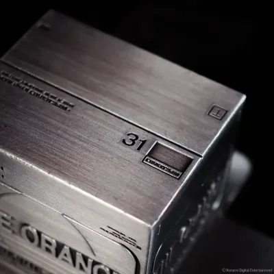 Metal Gear Solid 2 Replica Cardboard Box